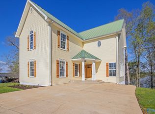 18082 Hampton Cove Way, Athens, AL 35611