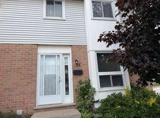 110 Deveron Cres #15, London, ON N5Z 4W7