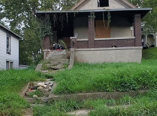 523 W 7th St, Connersville, IN 47331