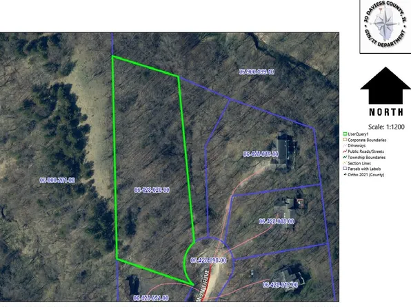 14 Cinnamon Dr, Galena, IL 61036