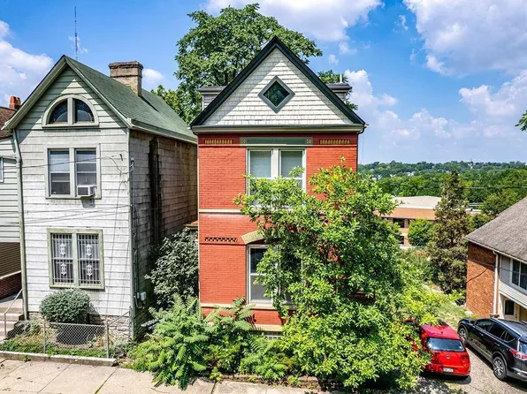 2127 Deerfield Pl, Cincinnati, OH 45206