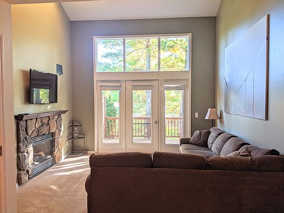 4th image of 55462 Boardwalk Dr