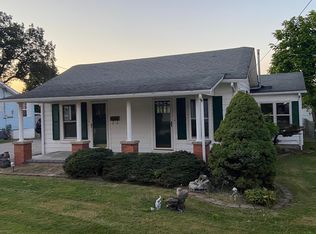 116 Maple St, Irvine, KY 40403