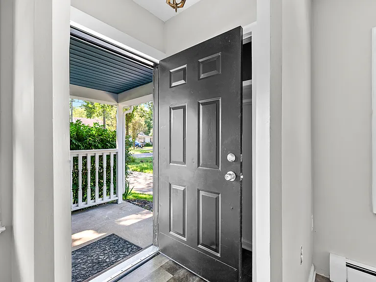 34080 Orangelawn St — Photo 22