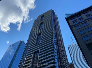 70 Temperance St #1409, Toronto, ON M5H 0B1