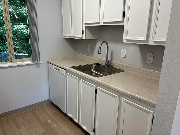 3516 SW Beaverton Hillsdale Hwy #3516 — Photo 6