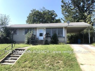230 Frances Dr NW, Roanoke, VA 24017
