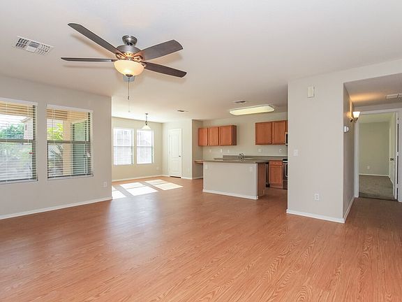 2nd image of 3337 W Lucia Dr