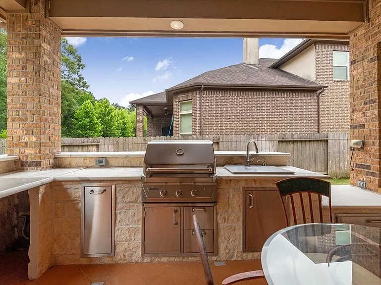 23034 Creek Park Dr — Photo 48