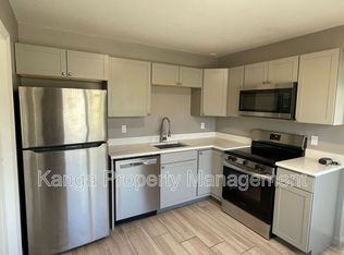 2243 McKinley St, Hollywood, FL 33020