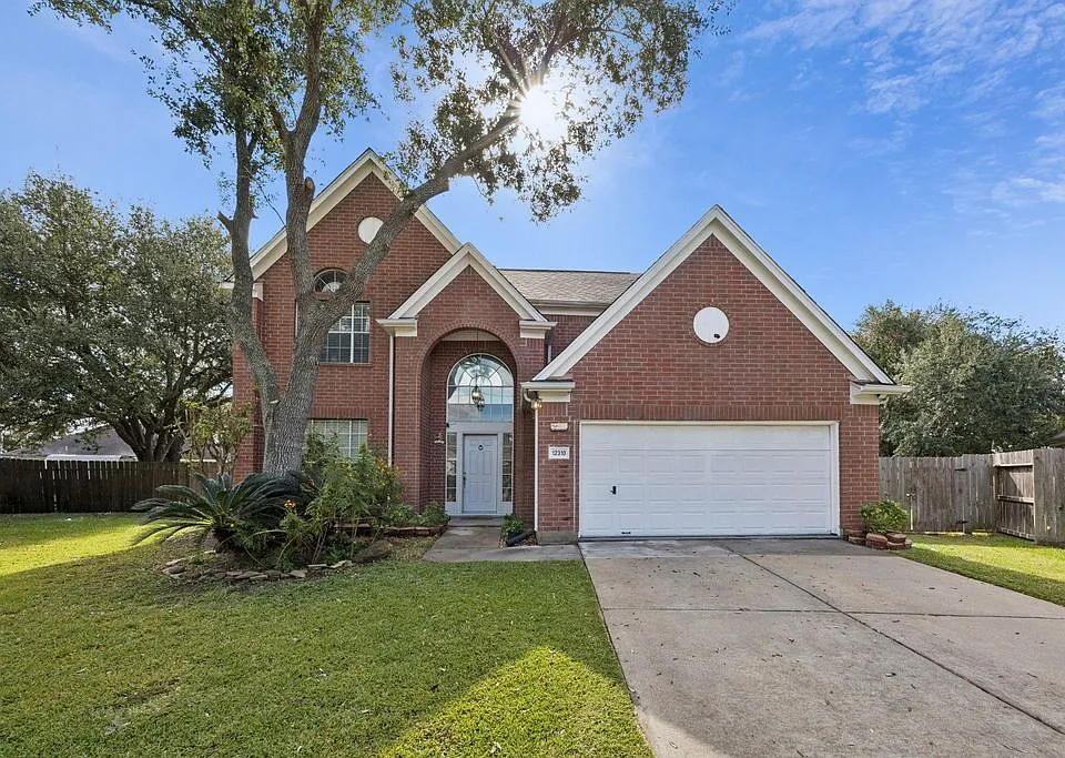 12310 Robin Meadow Cir