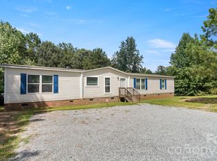 602 Preston Brooks Dr, Catawba, SC 29704