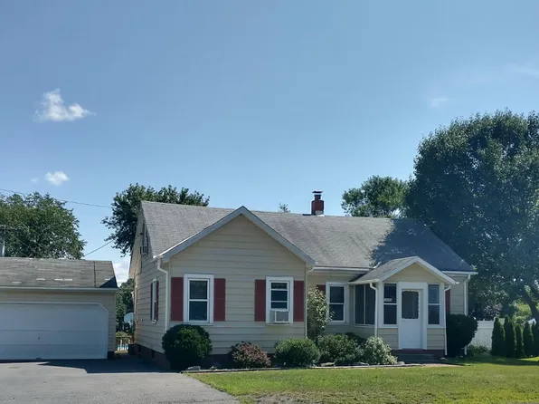 3668 Burgoyne Avenue, Hudson Falls, NY 12839