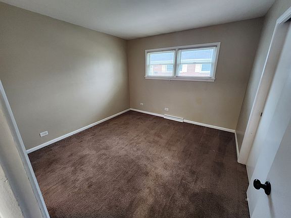 5th image of 1711 North Ave
