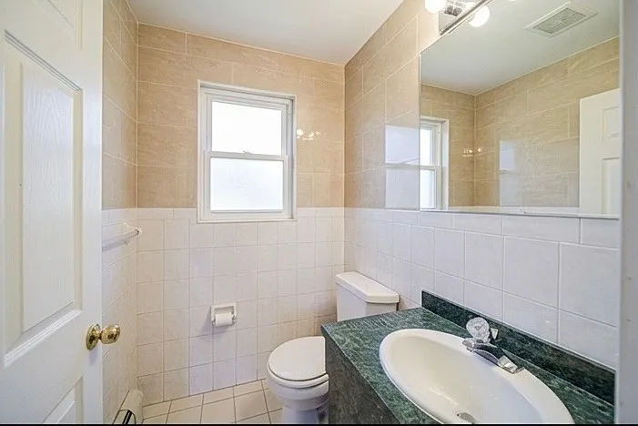 408 7th St #B — Photo 10