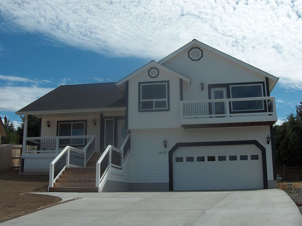 CUSTOM BUILD HOME