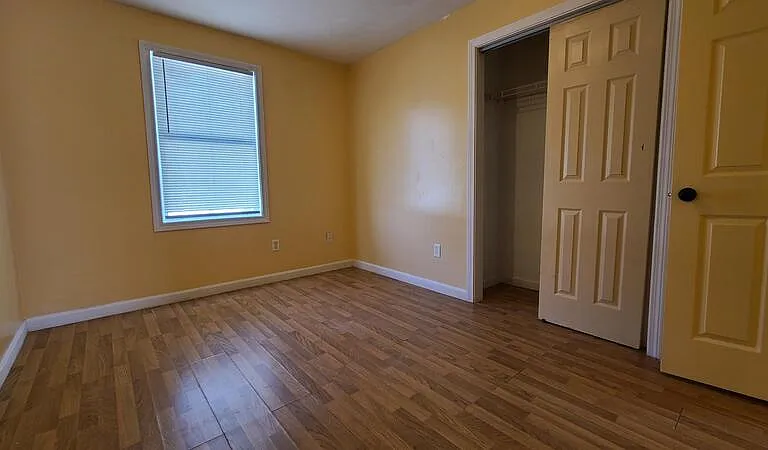 235 Wadsworth St — Photo 12