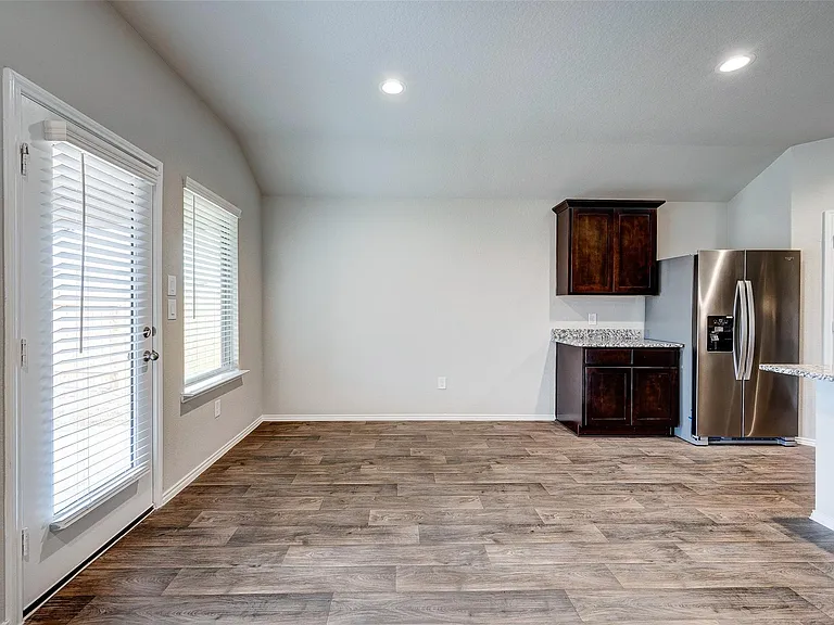 1710 Goose Island Ln — Photo 29