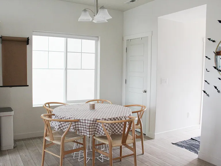 3643 W Drexler Dr — Photo 7