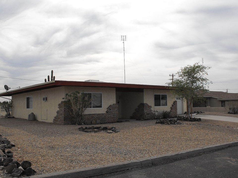 1st image of 860 Rolling Hills Dr