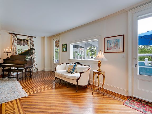 42 Old Briarcliff Road