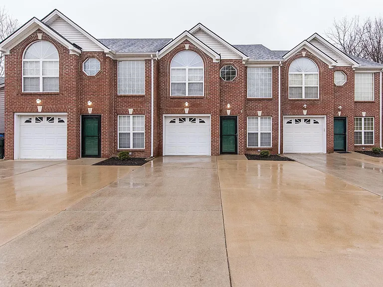 3853 Boston Rd — Photo 15