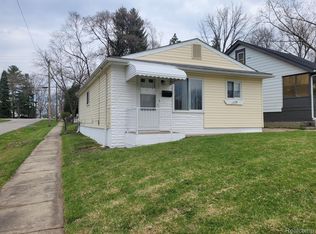 15796 Lola Dr, Redford, MI 48239