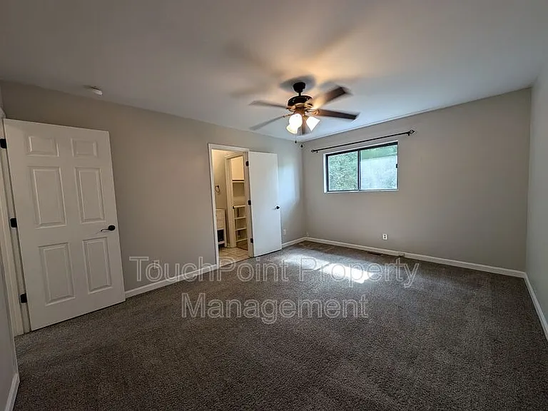 9111 Sharonbrook Dr #D — Photo 17