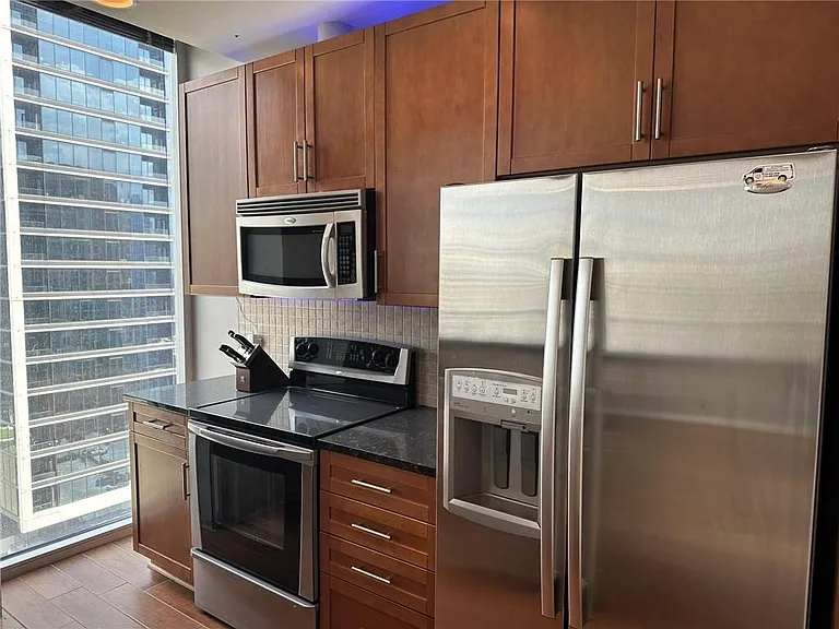 855 W Peachtree St NE #1704 — Photo 10