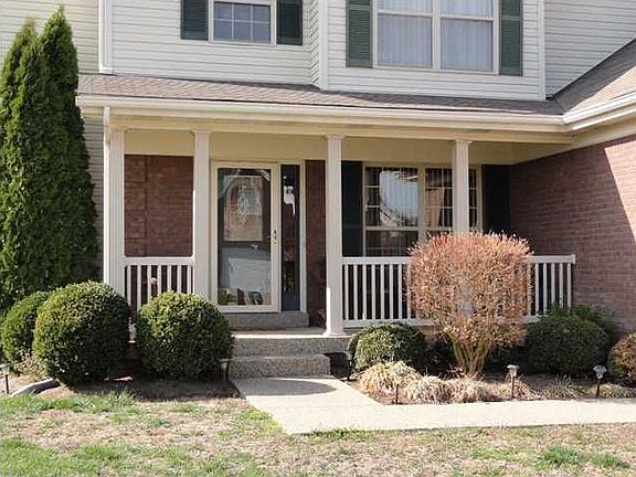 2nd image of 9513 Applewood Cir