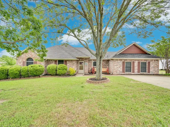 4431 Kings Ct, Midlothian, TX 76065