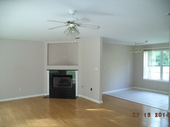 2nd image of 75 Paulette Dr