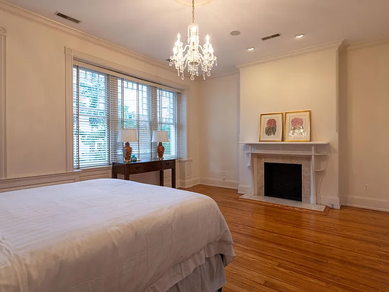 2022 Hillyer Pl NW — Photo 25