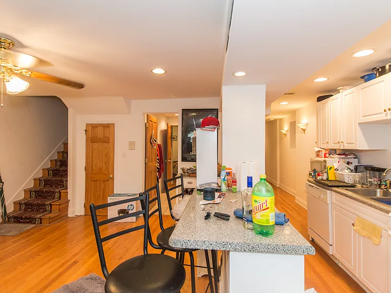 1436 W Belle Plaine Ave #GARDEN — Photo 3