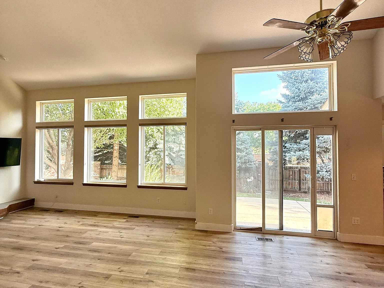 3 bed, 2274 sqft, $3,500 — Photo 4