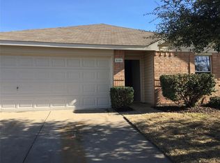 1116 Maplewood Ln, Crowley, TX 76036