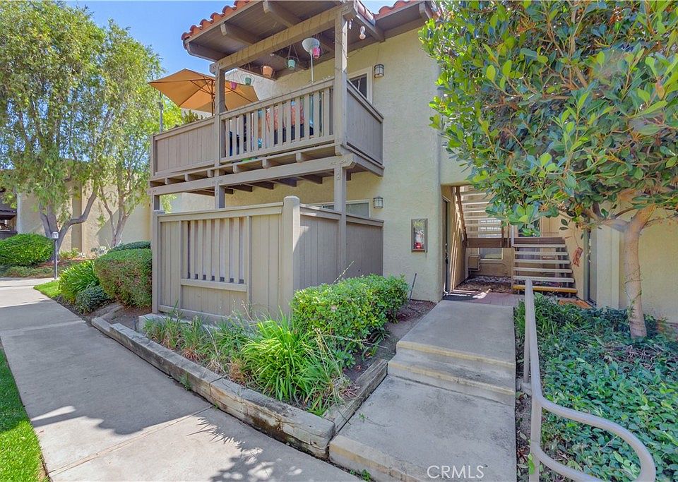 1st image of 1345 Cabrillo Park Dr APT N01