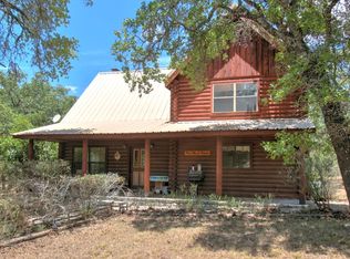 33 Weitz Rd, Fredericksburg, TX 78624