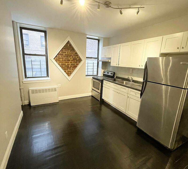 1st image of 585 E 21st St #12