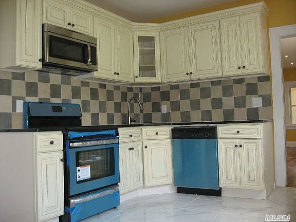 2nd image of 1270 Waterview Dr