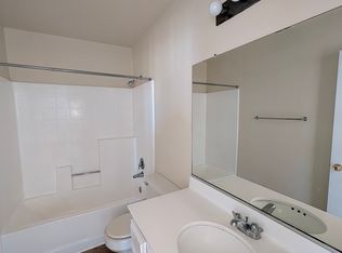 4420 W 170th St APT 1, Lawndale, CA 90260