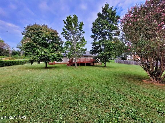 4th image of 1754 Linda Ln