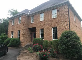 1337 Balls Hill Rd, Mc Lean, VA 22101