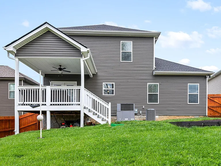 1046 Winesap Rd — Photo 23