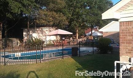 2nd image of 9490 Gaslight Ct