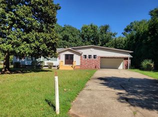 10 Roe Rd, Greenville, SC 29611