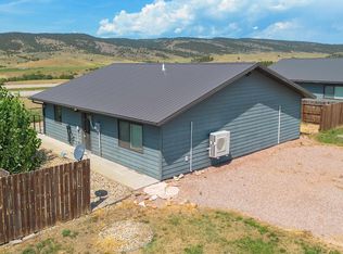 27577 Watts Ln, Hot Springs, SD 57747