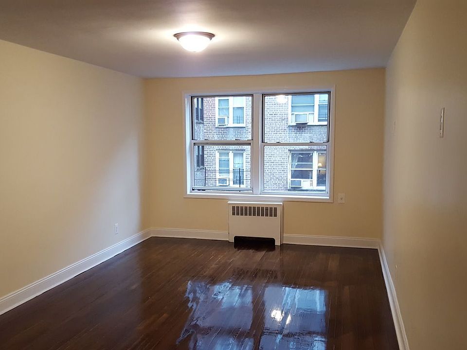 1st image of 3334 77th St APT 3G