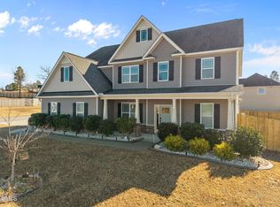 571 Kentucky Derby Ln, Lillington, NC 27546
