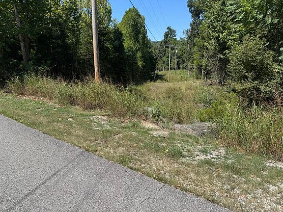 3rd image of 13 White River Ln #1